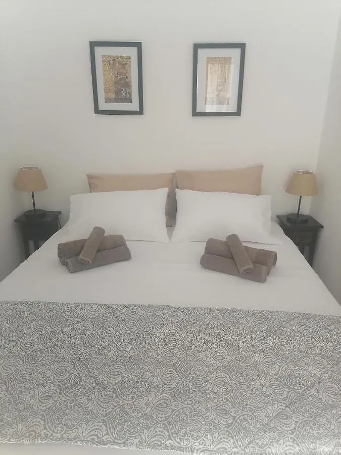 Apartamento Four Reasons Apts Ampelokipi Tessalónica