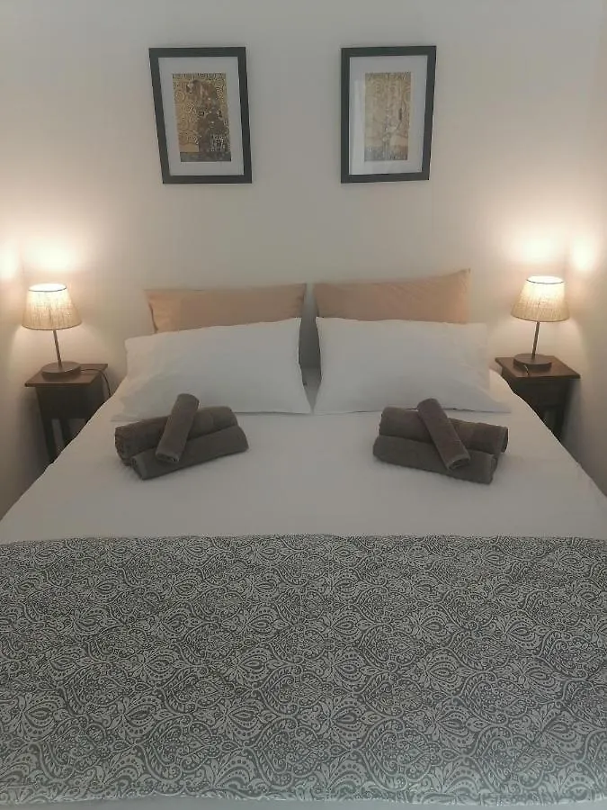 Apartment Four Reasons Apts Ampelokipi Thessaloniki