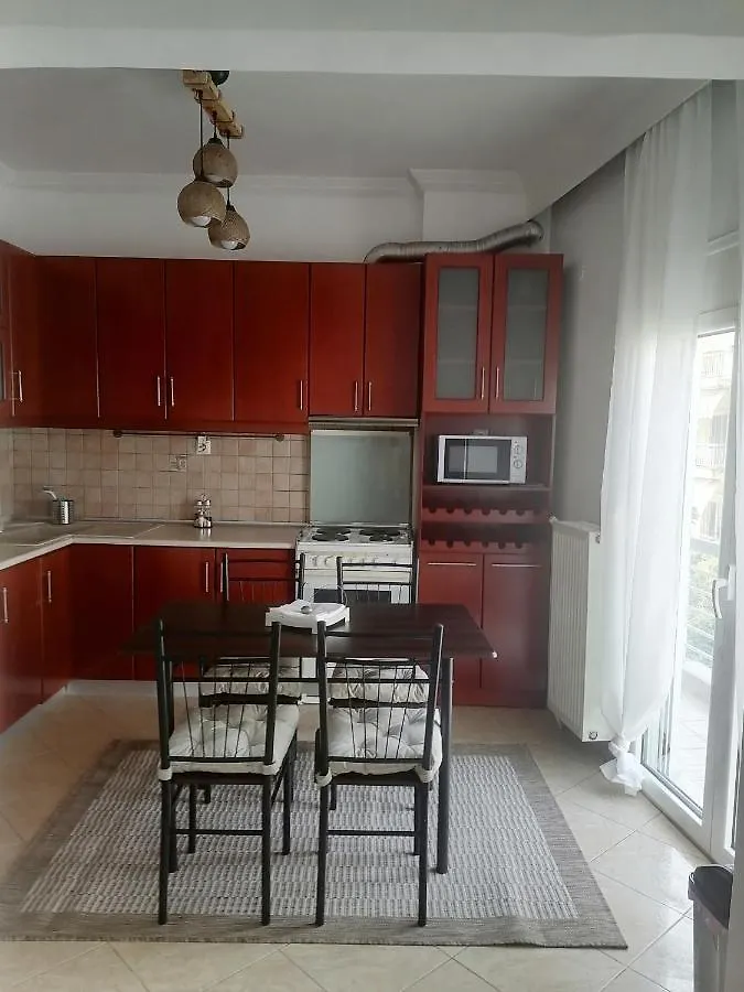 Four Reasons Apts Ampelokipi Tessalónica Apartamento